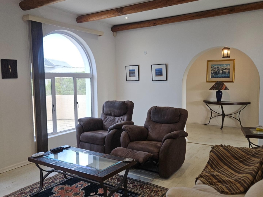 4 Bedroom Property for Sale in Pearly Beach Western Cape